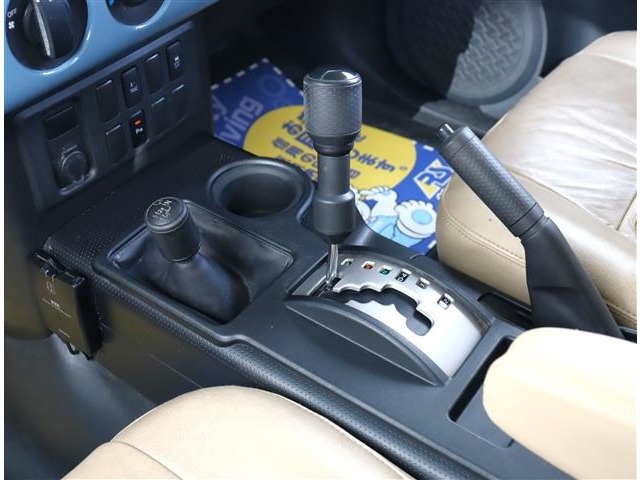 トヨタ ＦＪ　クルーザー ４．０ ４ＷＤ H27年 (関東) 99