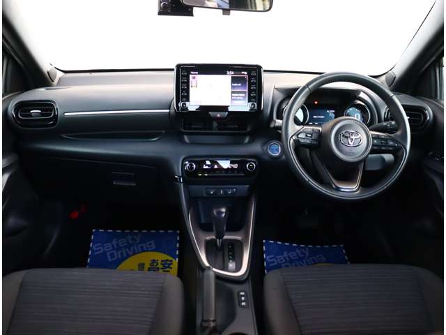 トヨタ ヤリス １．５ ハイブリッド Ｚ R2年 (関東) 99