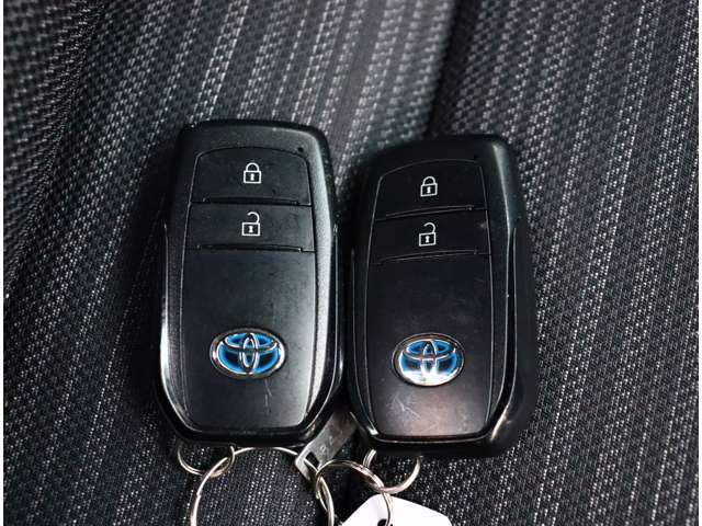 トヨタ ヤリス １．５ ハイブリッド Ｚ R2年 (関東) 99