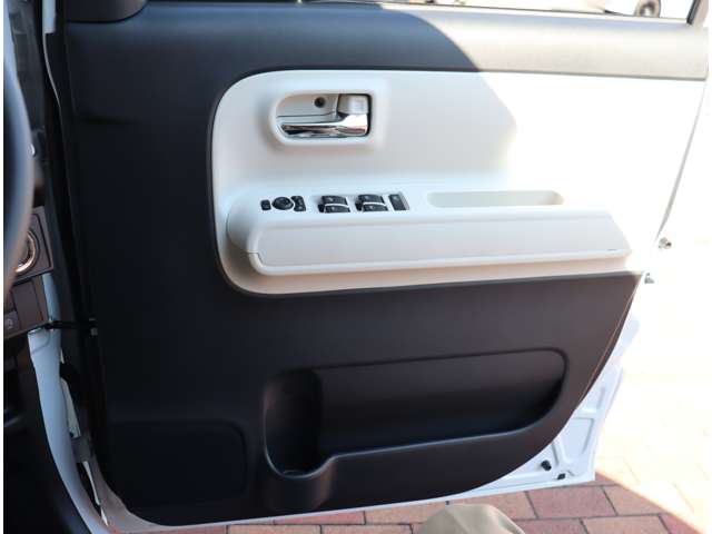 ダイハツ ムーヴ　キャンバス ６６０ ストライプス Ｇ R6年 (関東) 99