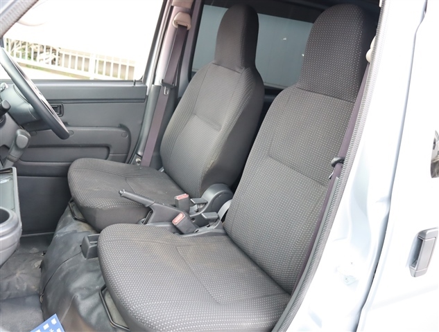 ダイハツ ハイゼットカーゴ ６６０ デラックス ハイルーフ H30年 (関東) 99