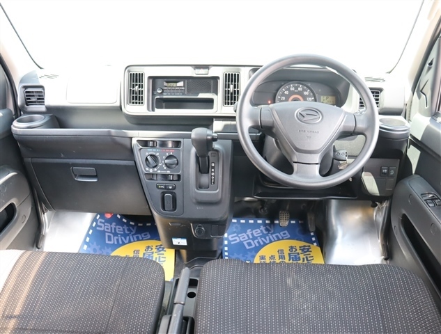 ダイハツ ハイゼットカーゴ ６６０ デラックス ハイルーフ H30年 (関東) 99