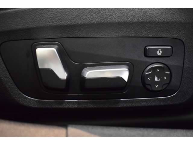 ＢＭＷ ３シリーズ ３３０ｉ　Ｍスポーツ R1年 (関東) 99