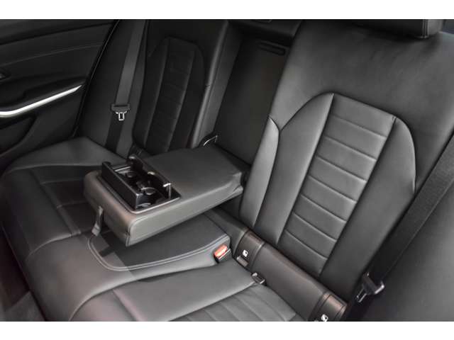 ＢＭＷ ３シリーズ ３３０ｉ　Ｍスポーツ R1年 (関東) 99