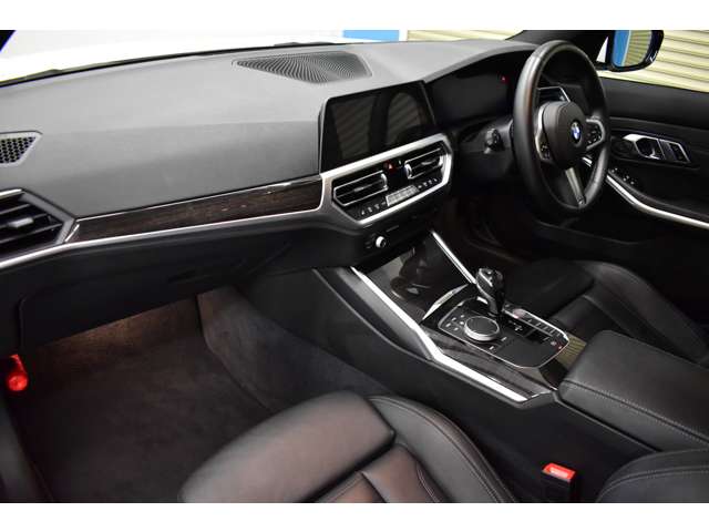 ＢＭＷ ３シリーズ ３３０ｉ　Ｍスポーツ R1年 (関東) 99