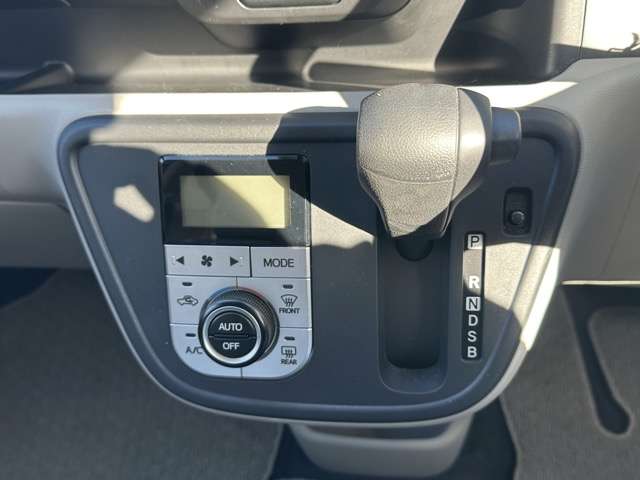 トヨタ パッソ １．０ Ｘ Ｌパッケージ Ｓ R2年 (東海) 99