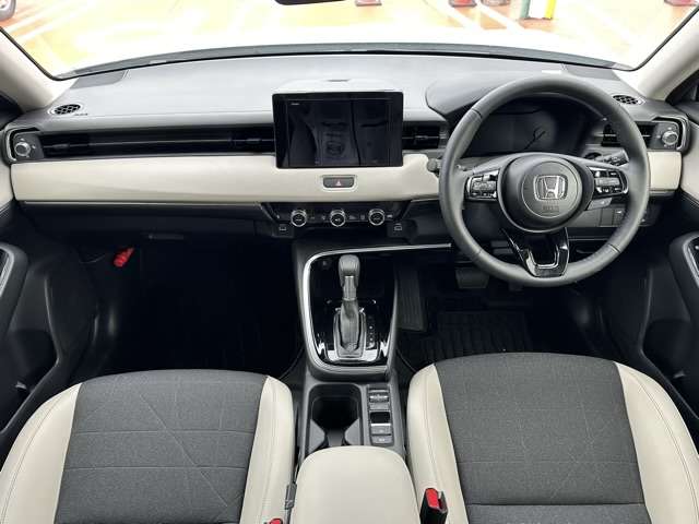 ホンダ ヴェゼル １．５ Ｅ：ＨＥＶ Ｚ R5年 (東海) 99