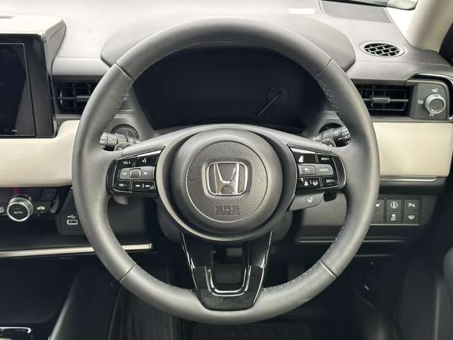 ホンダ ヴェゼル １．５ Ｅ：ＨＥＶ Ｚ R5年 (東海) 99