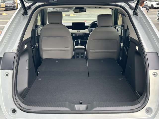 ホンダ ヴェゼル １．５ Ｅ：ＨＥＶ Ｚ R5年 (東海) 99