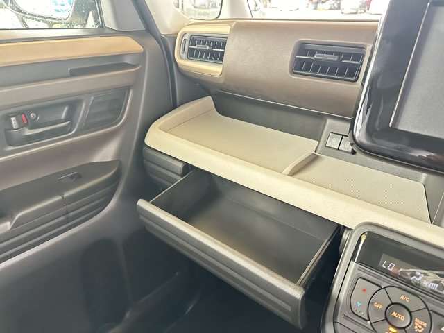 スズキ スペーシア ６６０ ハイブリッド Ｘ R6年 (東海) 99