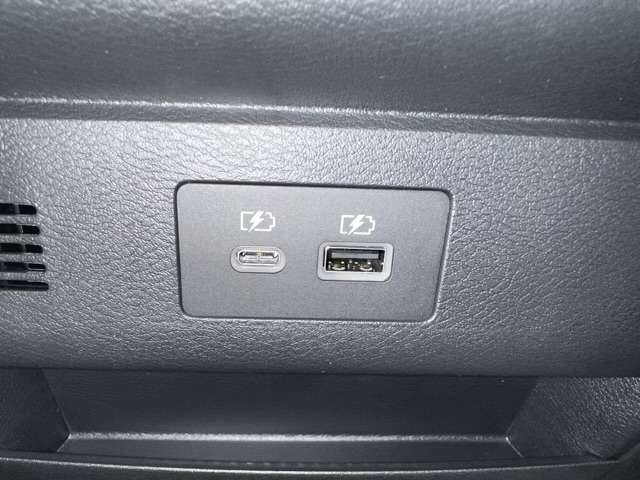 日産 セレナ ２．０ ハイウェイスターＶ Ｖセレクション R6年 (東海) 99