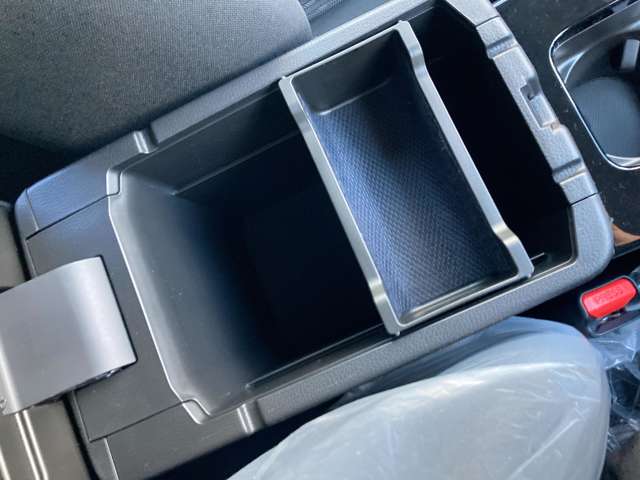 三菱 エクリプス　クロス １．５ Ｇ R6年 (東海) 99