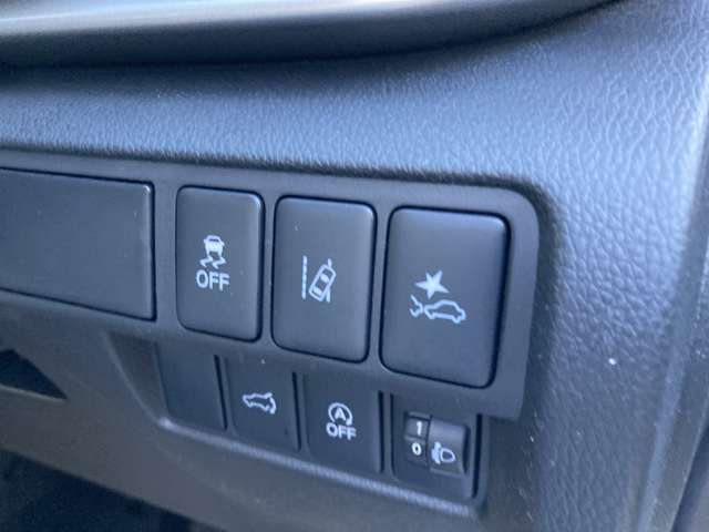 三菱 エクリプス　クロス １．５ Ｇ R6年 (東海) 99