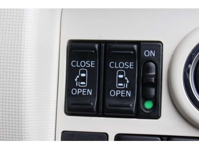 ダイハツ ムーヴ　キャンバス ６６０ Ｇ メイクアップ リミテッド ＳＡＩＩＩ R1年 (関東) 99