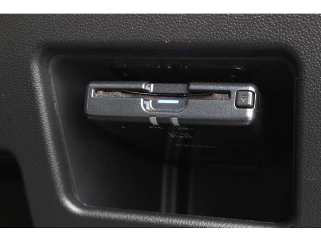 ダイハツ ムーヴ　キャンバス ６６０ Ｇ メイクアップ リミテッド ＳＡＩＩＩ R1年 (関東) 99