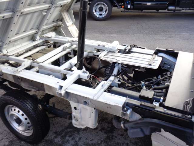 スズキ キャリイトラック ６６０ 金太郎ダンプ ３方開 荷台側鳥居 ４ＷＤ R1年 () 99