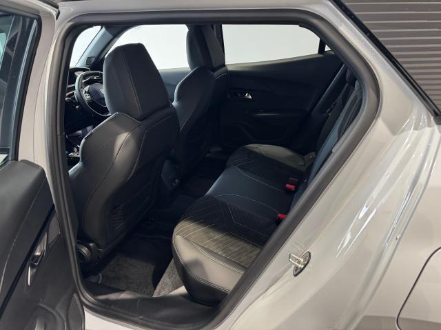 プジョー ＳＵＶ ２００８ ＧＴ R6年 (中国) 99