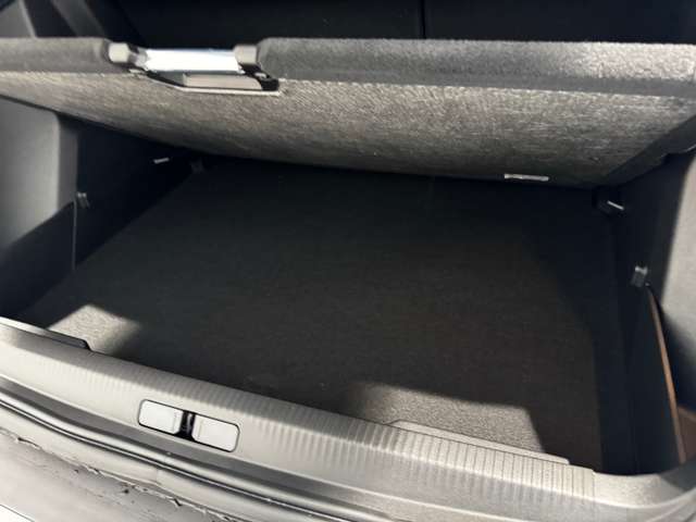 プジョー ＳＵＶ ２００８ ＧＴ R6年 (中国) 99