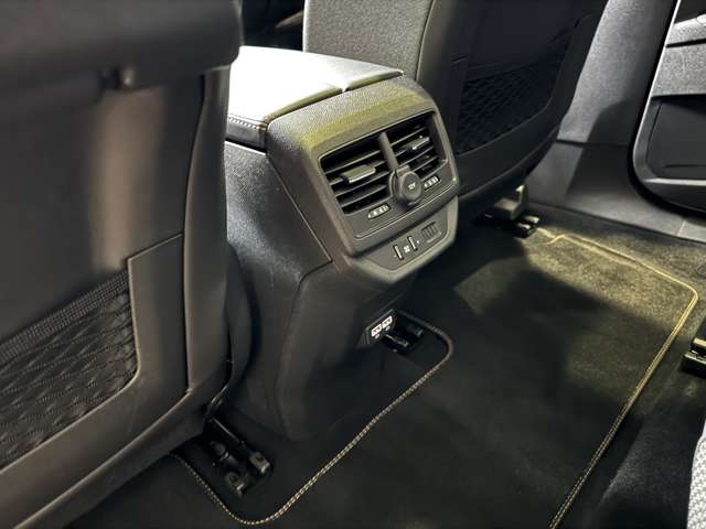 プジョー ５００８ ＧＴ R6年 (中国) 99