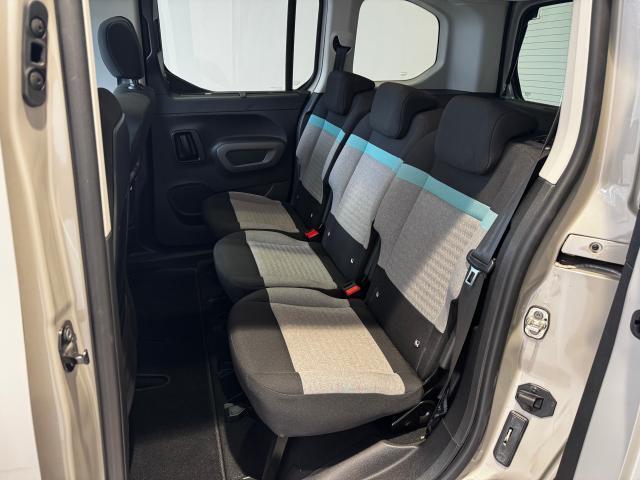 シトロエン ベルランゴ シャイン ディーゼルターボ R3年 (中国) 99