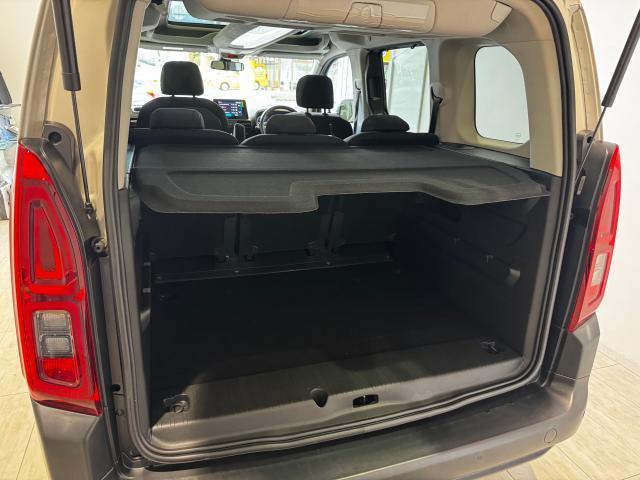 シトロエン ベルランゴ シャイン ディーゼルターボ R3年 (中国) 99