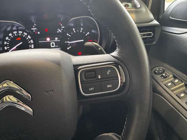 シトロエン ベルランゴ シャイン ディーゼルターボ R3年 (中国) 99