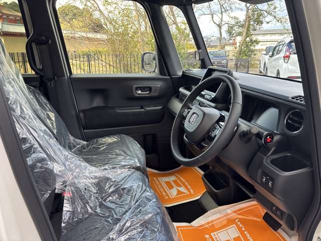 ホンダ Ｎ　ＢＯＸ カスタム ６６０ ターボ R6年 (近畿) 99