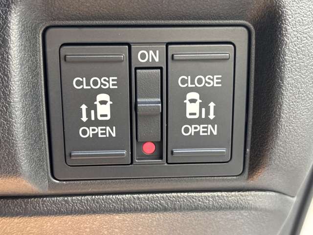 ホンダ Ｎ　ＢＯＸ カスタム ６６０ ターボ R6年 (近畿) 99