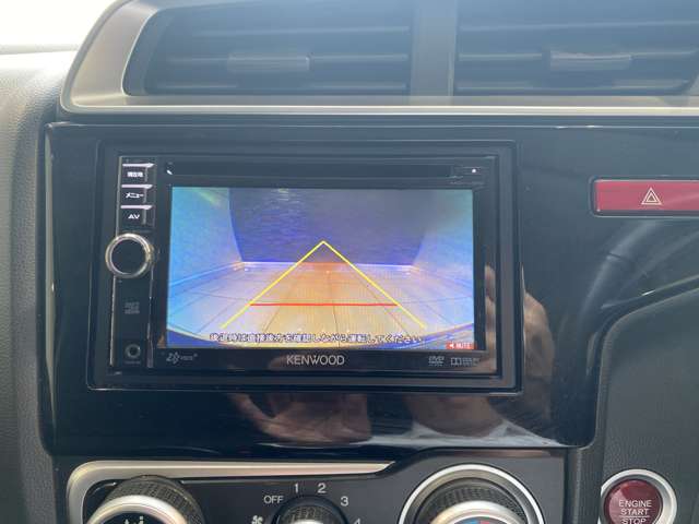 ホンダ フィット １．３ １３Ｇ Ｆパッケージ H25年 (九州・沖縄) 99