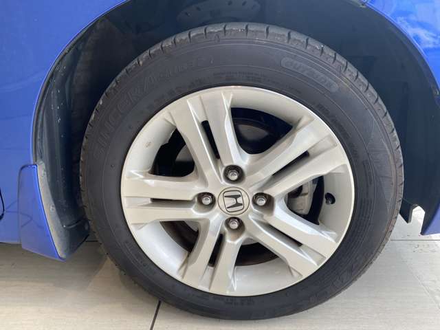 ホンダ フィット １．３ １３Ｇ Ｆパッケージ H25年 (九州・沖縄) 99
