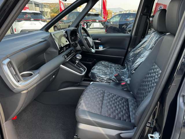 トヨタ ヴォクシー １．８ ハイブリッド Ｓ－Ｚ R7年 (九州・沖縄) 99