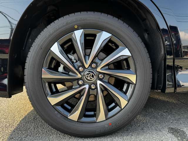 トヨタ ヴォクシー １．８ ハイブリッド Ｓ－Ｚ R7年 (九州・沖縄) 99