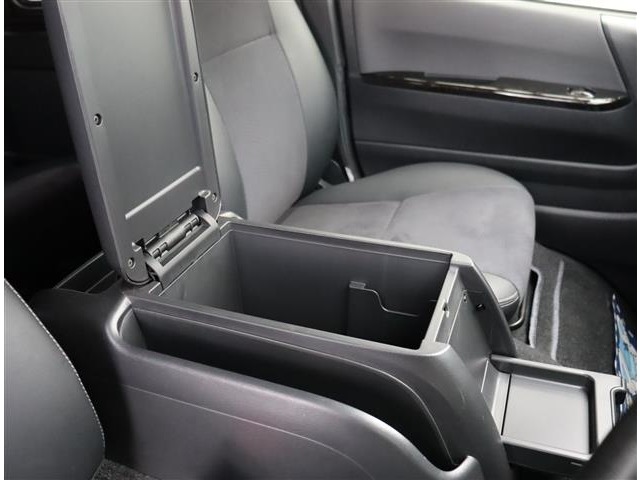 トヨタ ハイエースバン ２．０ スーパーＧＬ ダークプライム ロングボディ H29年 (関東) 99