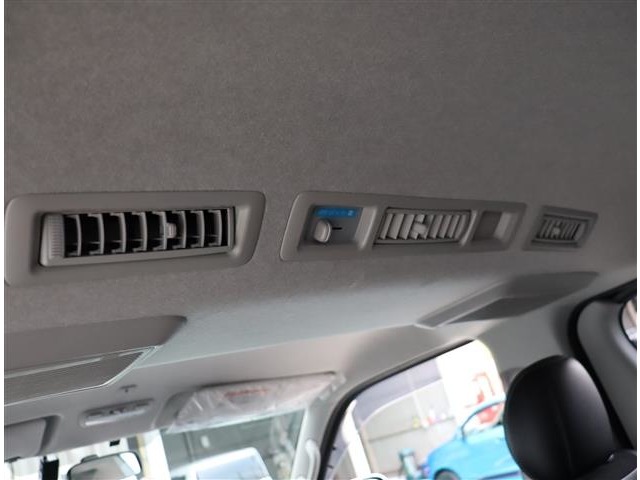 トヨタ ハイエースバン ２．０ スーパーＧＬ ダークプライム ロングボディ H29年 (関東) 99