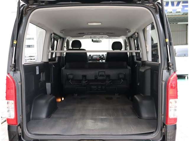 トヨタ ハイエースバン ２．０ スーパーＧＬ ダークプライム ロングボディ H29年 (関東) 99