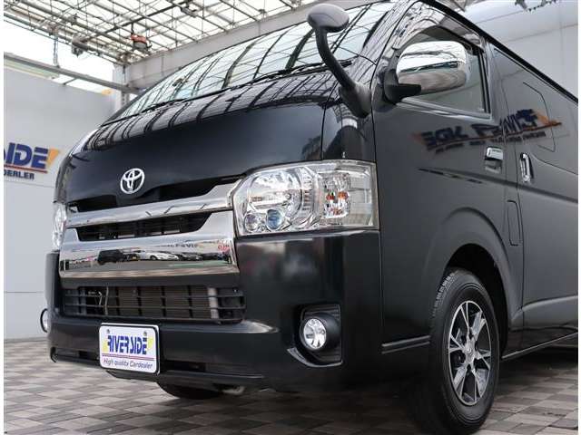 トヨタ ハイエースバン ２．０ スーパーＧＬ ダークプライム ロングボディ H29年 (関東) 99