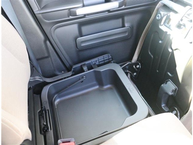 スズキ スペーシア ６６０ ギア マイ スタイル R4年 (関東) 99