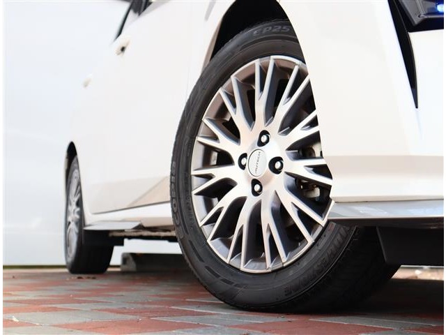 日産 ノート １．２ ＡＵＴＥＣＨ R3年 (関東) 99