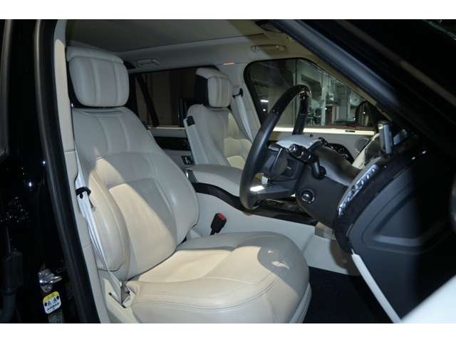 ランドローバー レンジローバー オートバイオグラフィ ロングホイールベース ４ＷＤ H30年 (関東) 99