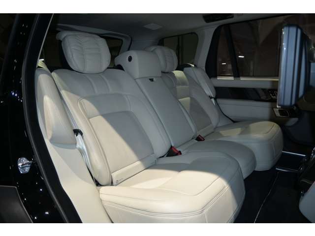 ランドローバー レンジローバー オートバイオグラフィ ロングホイールベース ４ＷＤ H30年 (関東) 99