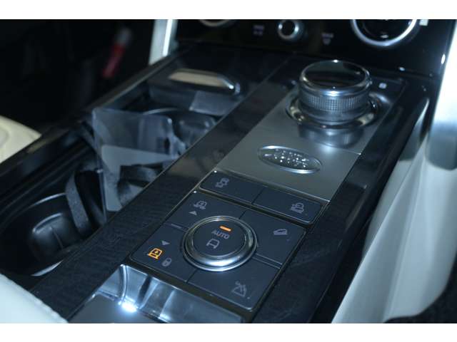 ランドローバー レンジローバー オートバイオグラフィ ロングホイールベース ４ＷＤ H30年 (関東) 99