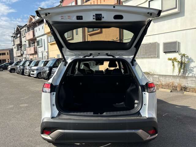 トヨタ カローラクロス　ハイブリッド １．８ ハイブリッド Ｚ R6年 (近畿) 99