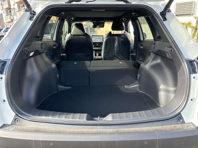 トヨタ カローラクロス　ハイブリッド １．８ ハイブリッド Ｚ R6年 (近畿) 99