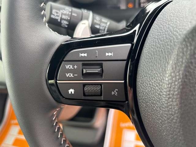 ホンダ Ｎ　ＢＯＸ カスタム ６６０ ターボ コーディネートスタイル ２トーン R6年 (近畿) 99