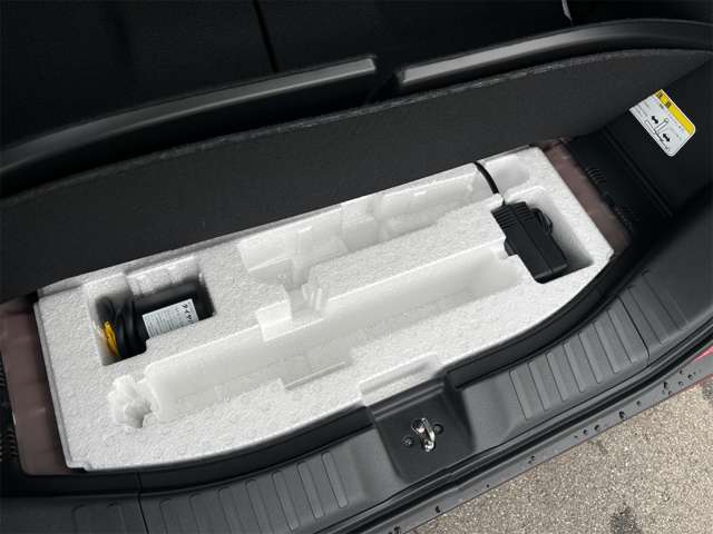 ホンダ Ｎ　ＢＯＸ カスタム ６６０ ターボ コーディネートスタイル ２トーン R6年 (近畿) 99