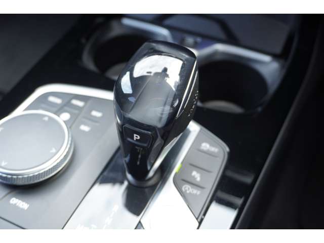 ＢＭＷ １シリーズ １１８Ｉ Ｍスポーツ ＤＣＴ R1年 (近畿) 99