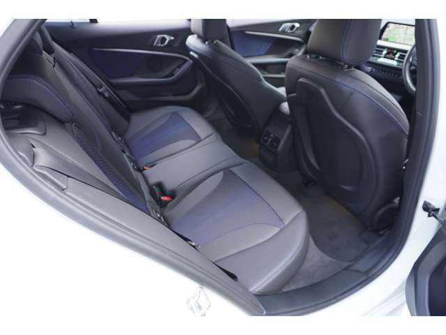 ＢＭＷ １シリーズ １１８Ｉ Ｍスポーツ ＤＣＴ R1年 (近畿) 99