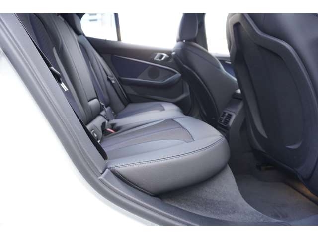 ＢＭＷ １シリーズ １１８Ｉ Ｍスポーツ ＤＣＴ R1年 (近畿) 99