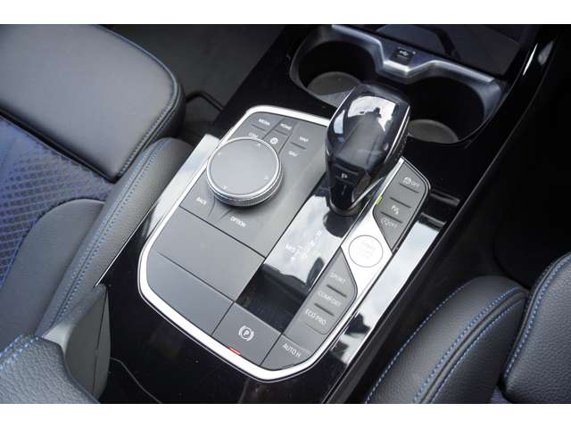 ＢＭＷ １シリーズ １１８Ｉ Ｍスポーツ ＤＣＴ R1年 (近畿) 99