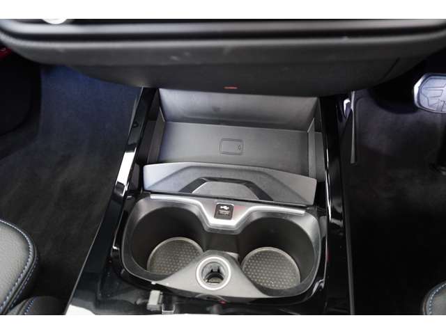 ＢＭＷ １シリーズ １１８Ｉ Ｍスポーツ ＤＣＴ R5年 (近畿) 99